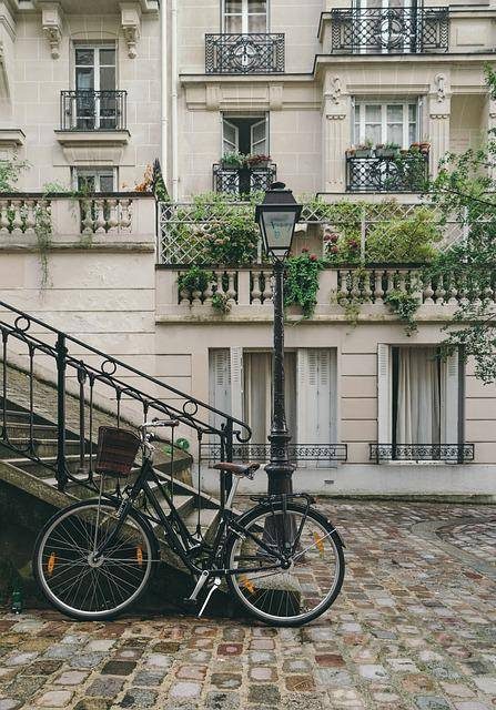 5 idées pour célébrer la riche histoire de Paris à petit prix
